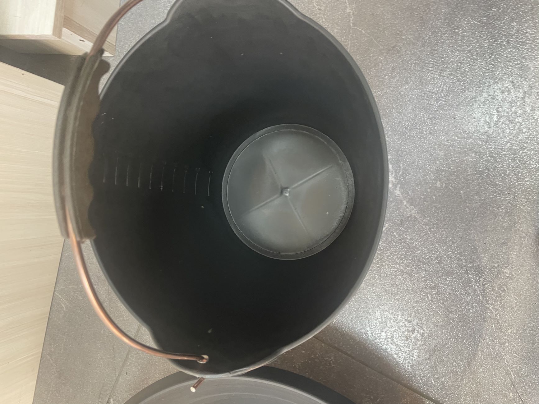 فروش سطل و استانبولی بنایی